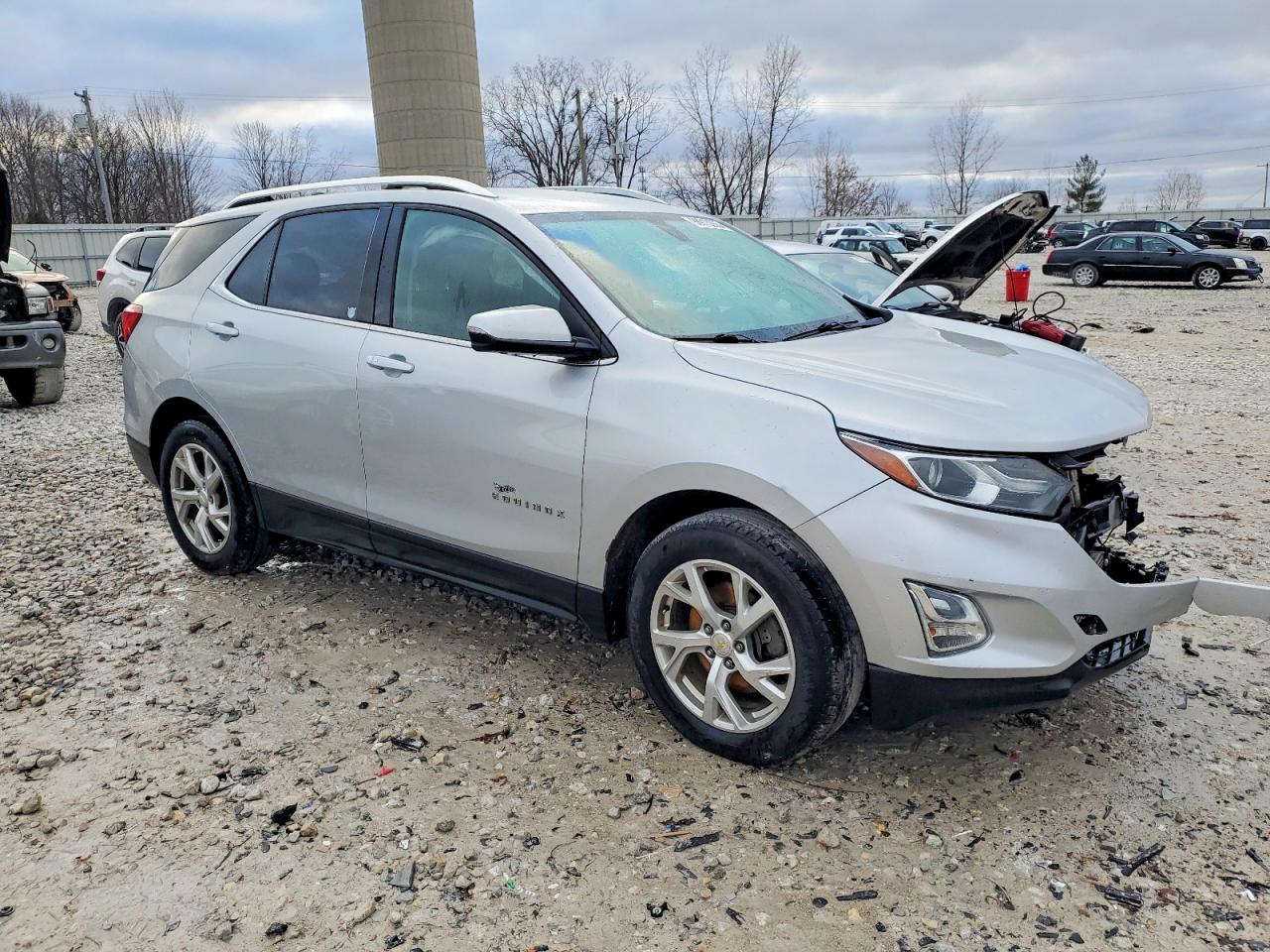 2018 CHEVROLET EQUINOX LT photo 4