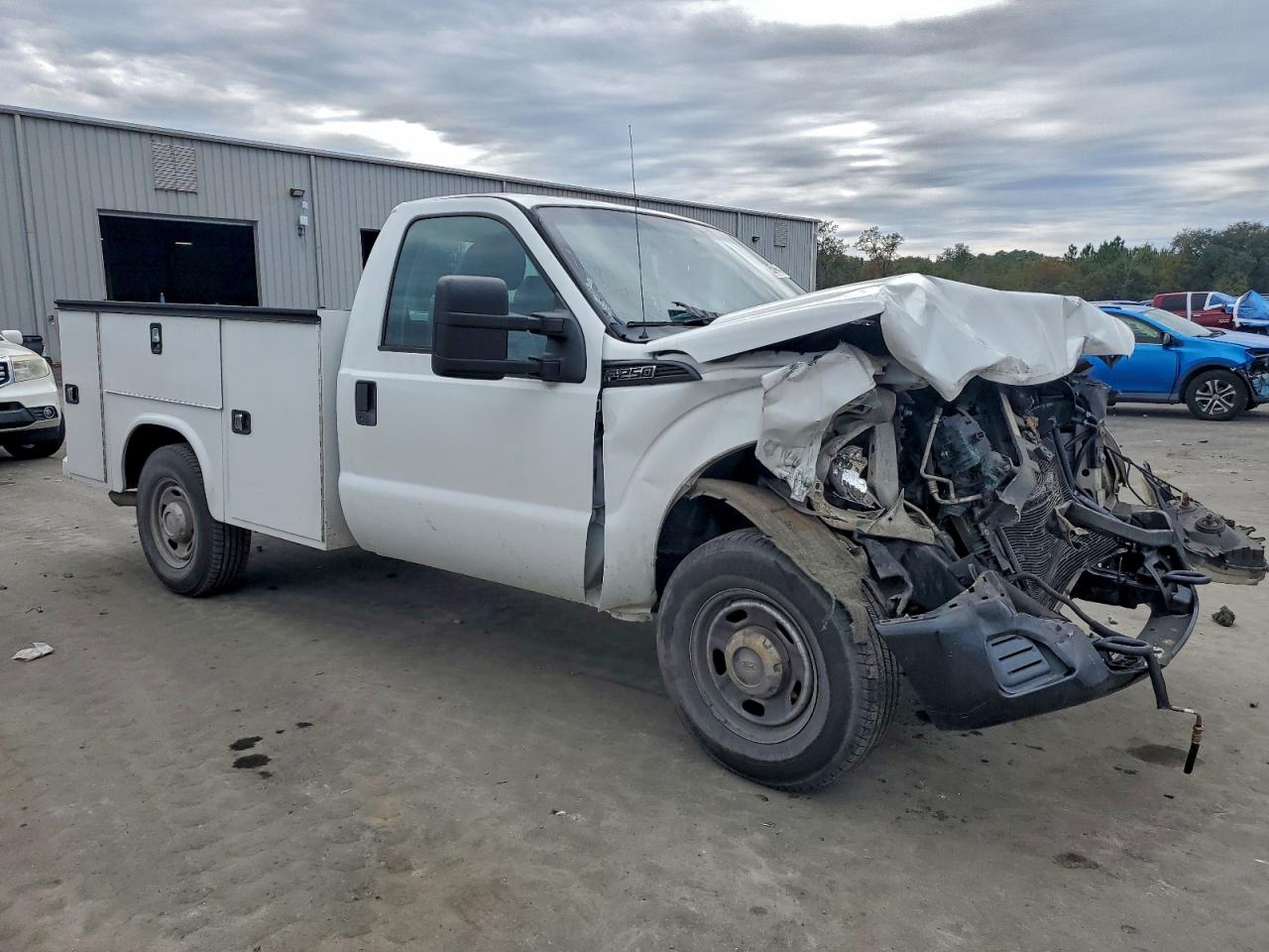 2015 FORD F250 photo 4