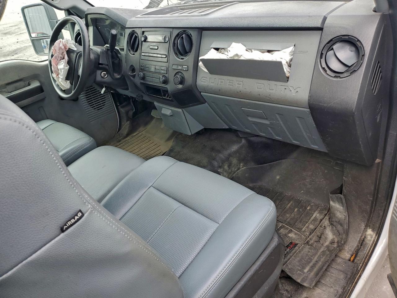 2015 FORD F250 photo 8