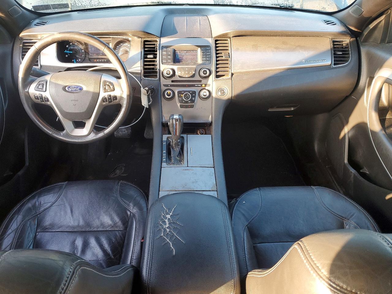 2014 FORD TAURUS SEL photo 8