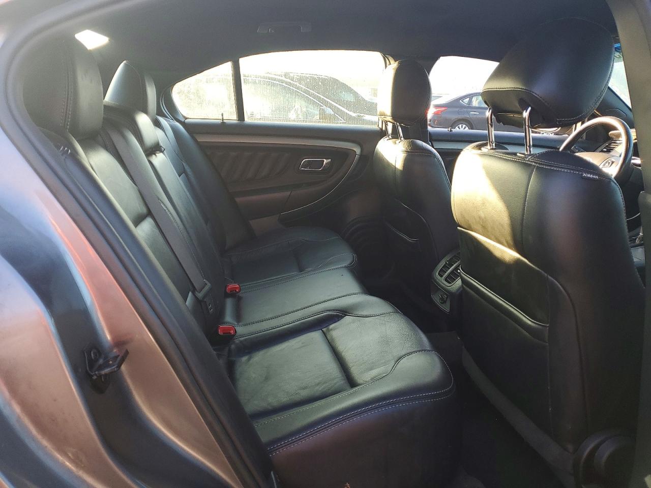 2014 FORD TAURUS SEL photo 10