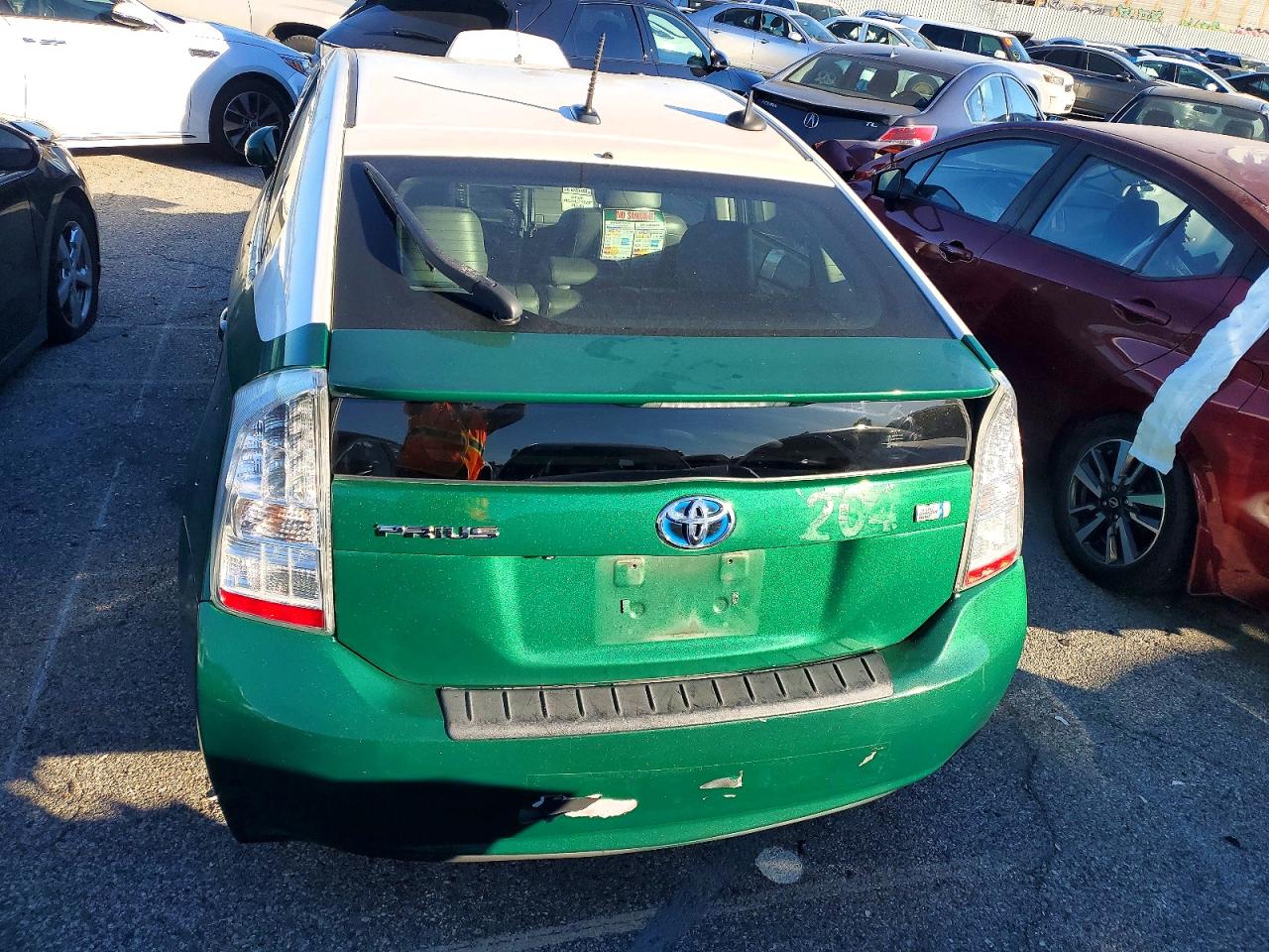 2010 TOYOTA PRIUS photo 6