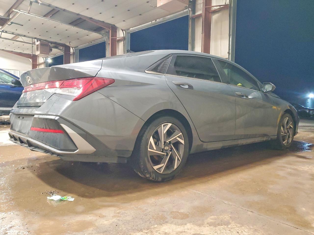 2024 HYUNDAI ELANTRA SEL photo 7