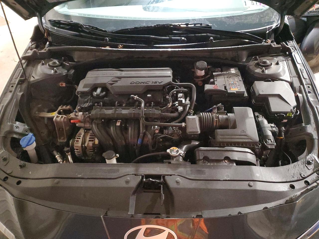 2024 HYUNDAI ELANTRA SEL photo 31