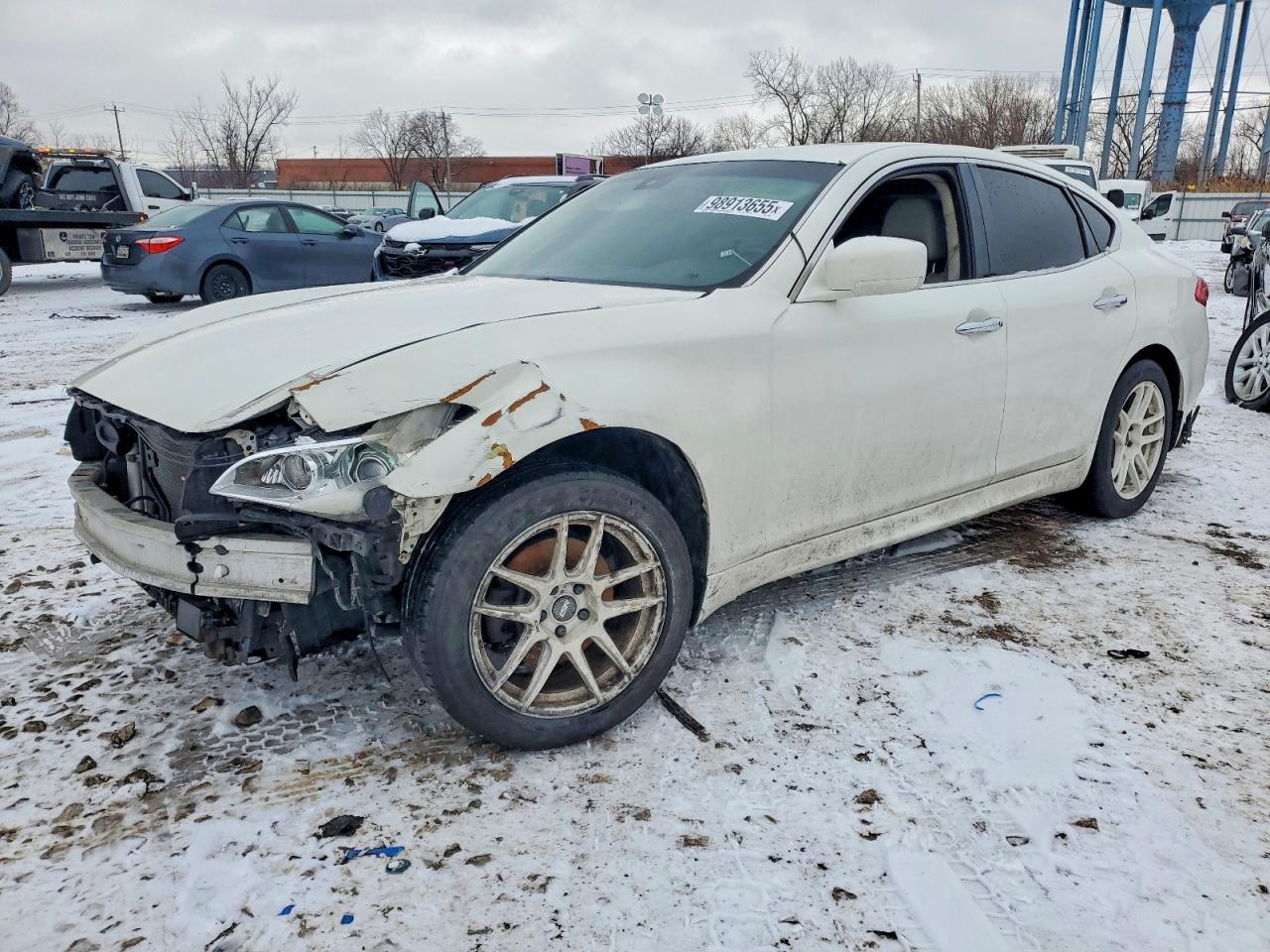 2012 INFINITI M37