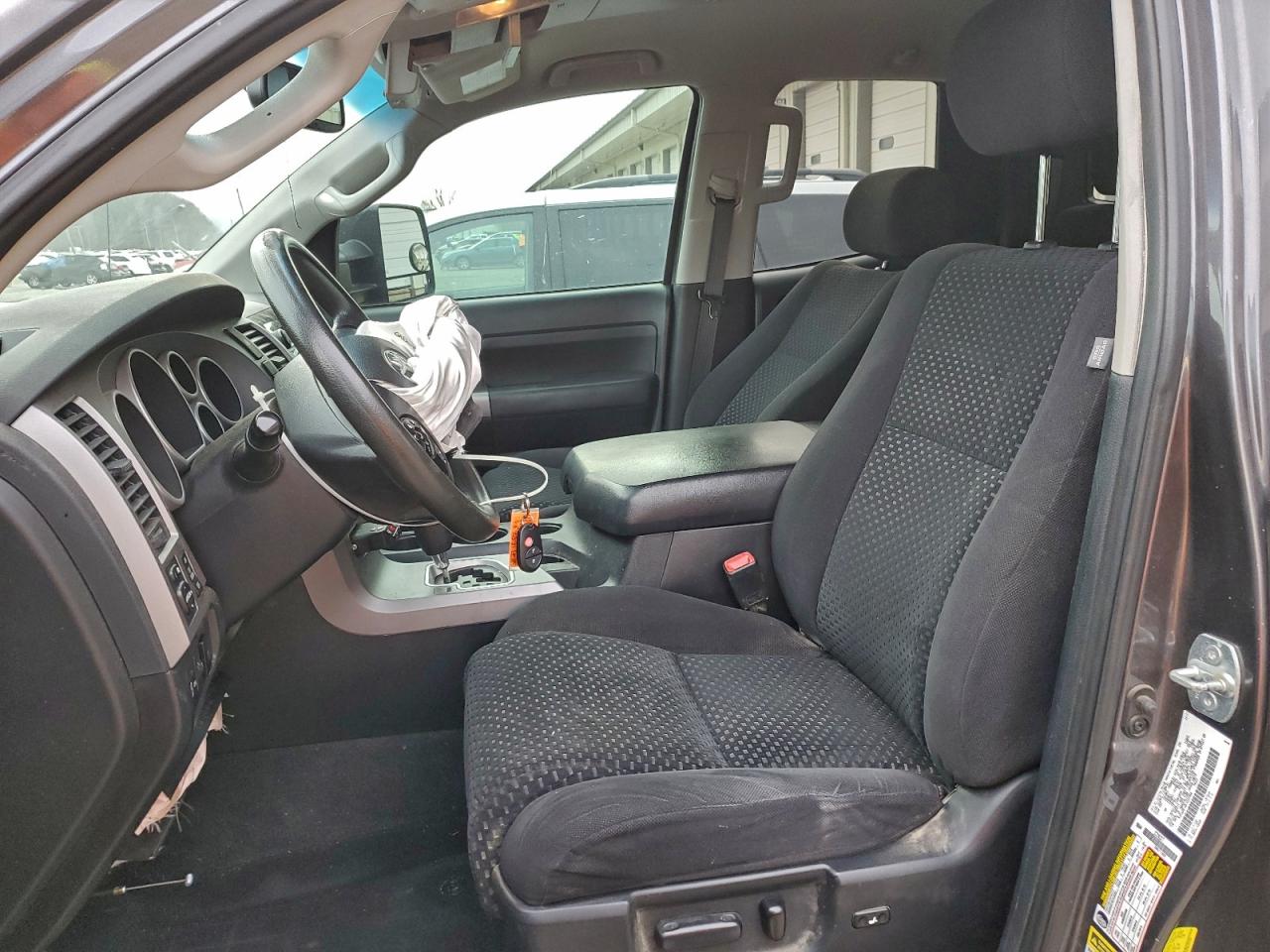 2012 TOYOTA TUNDRA DOUBLE CAB SR5 photo 7