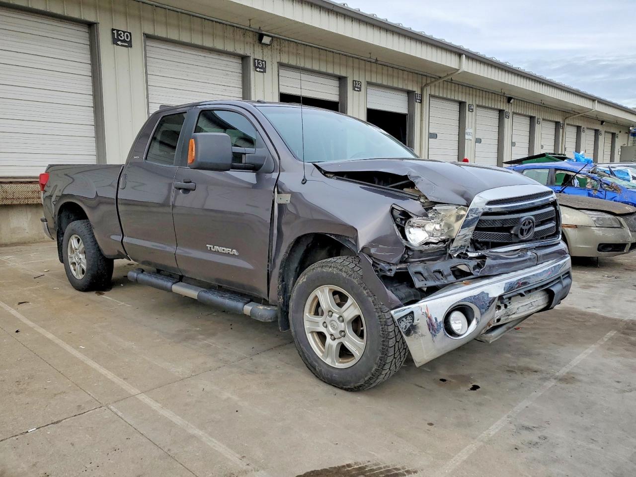 2012 TOYOTA TUNDRA DOUBLE CAB SR5 photo 4
