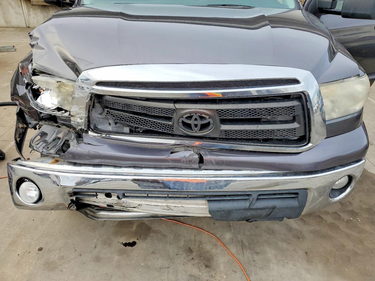 2012 TOYOTA TUNDRA DOUBLE CAB SR5 photo 11
