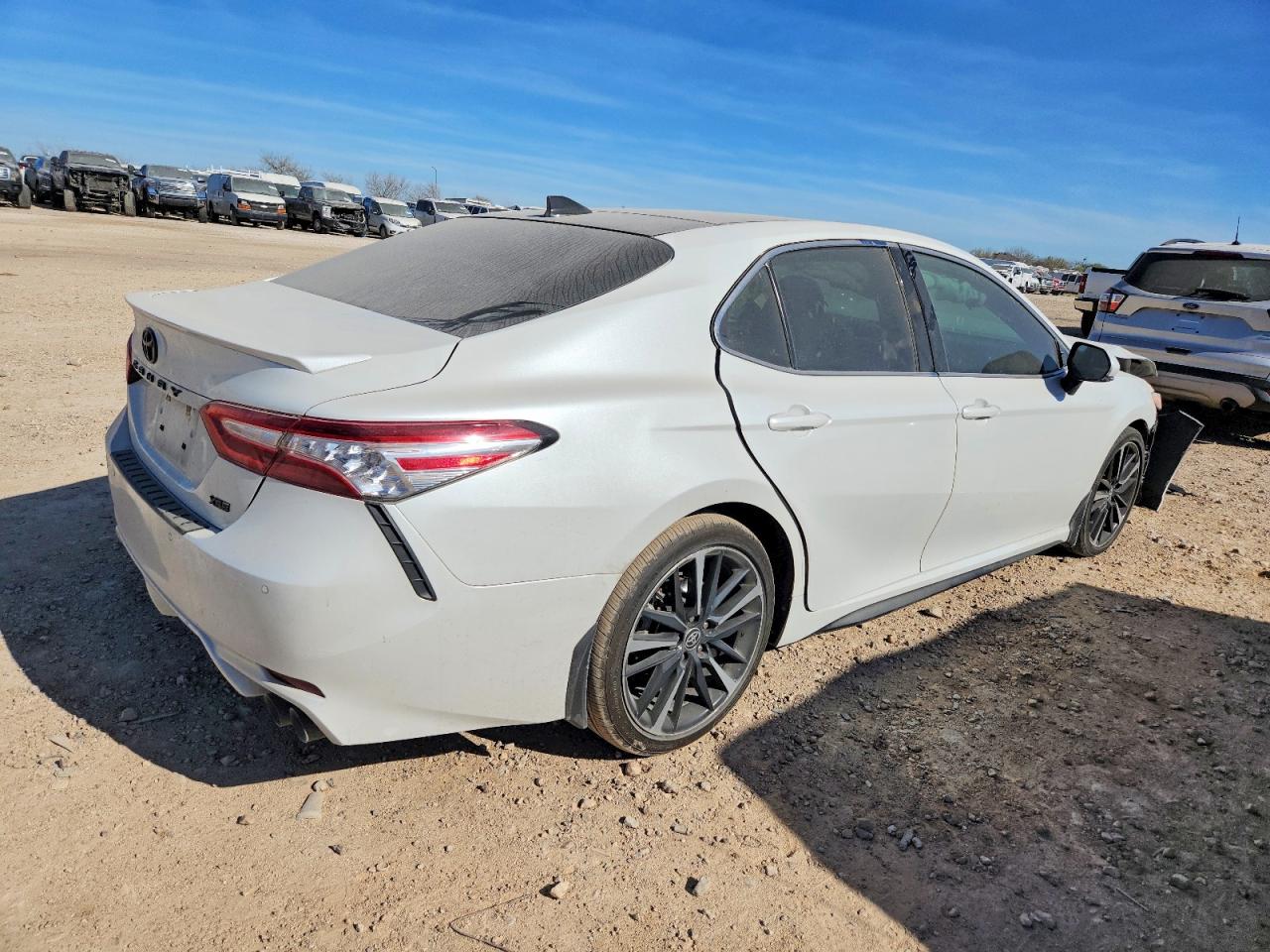 2020 TOYOTA CAMRY TRD photo 5