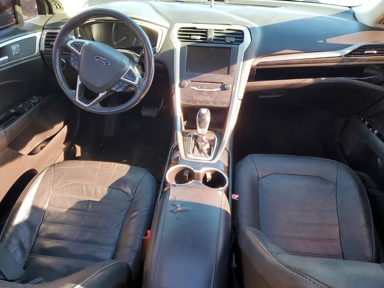 2015 FORD FUSION SE photo 15