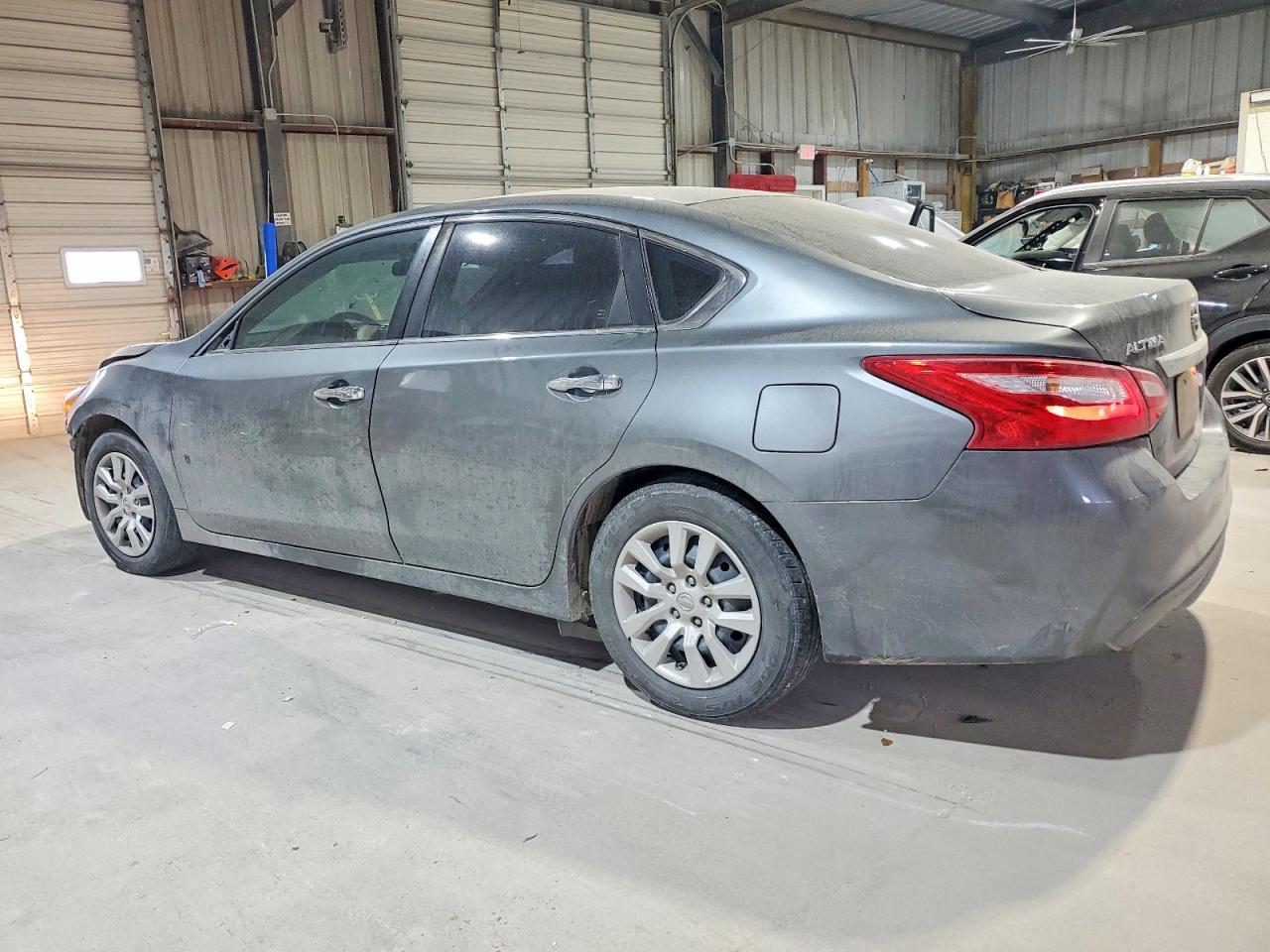 2016 NISSAN ALTIMA 2.5 photo 2