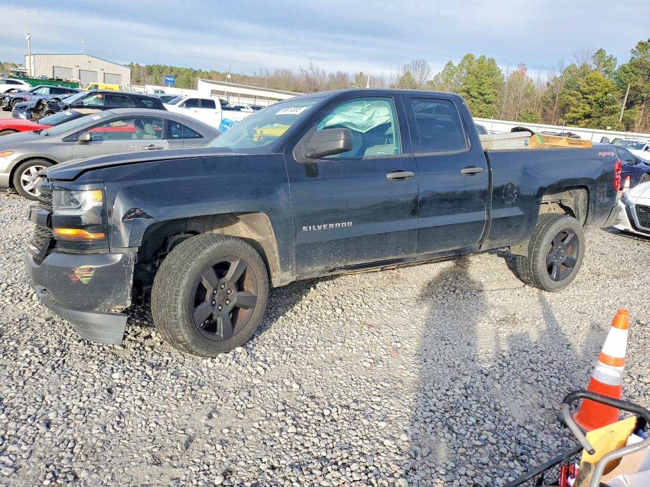 2017 CHEVROLET SILVERADO