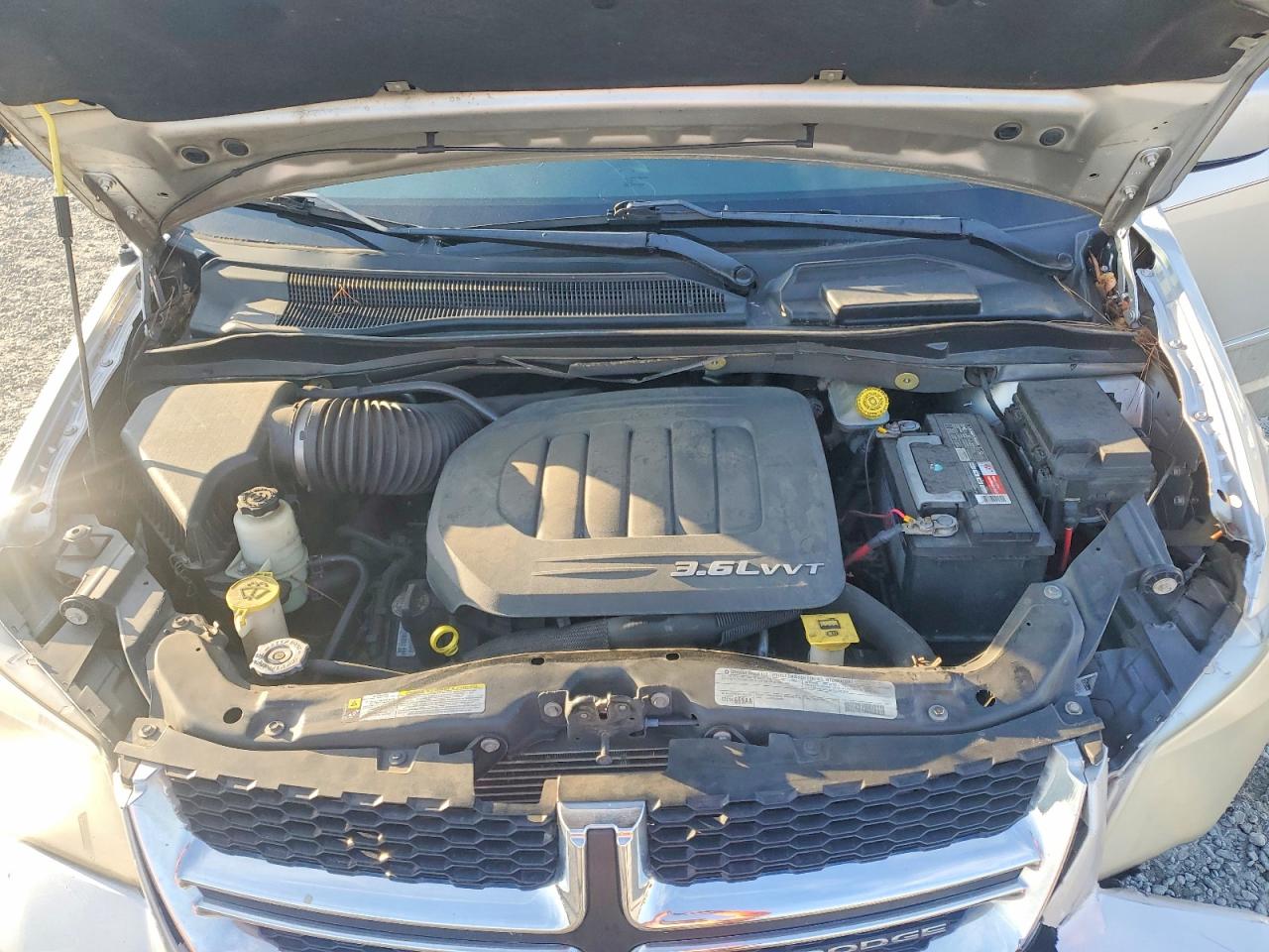 2012 DODGE GRAND CARAVAN SXT photo 12