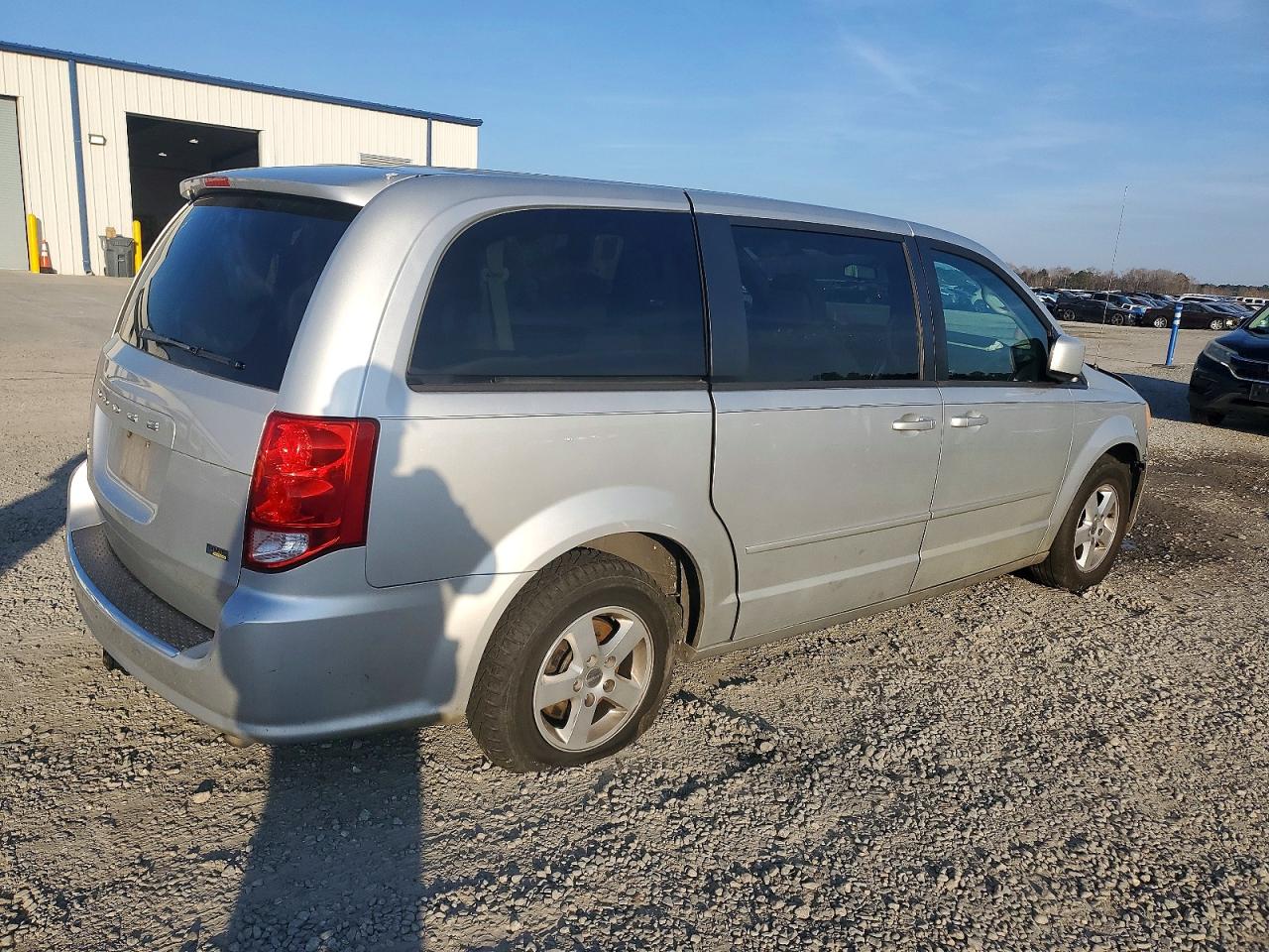 2012 DODGE GRAND CARAVAN SXT photo 3