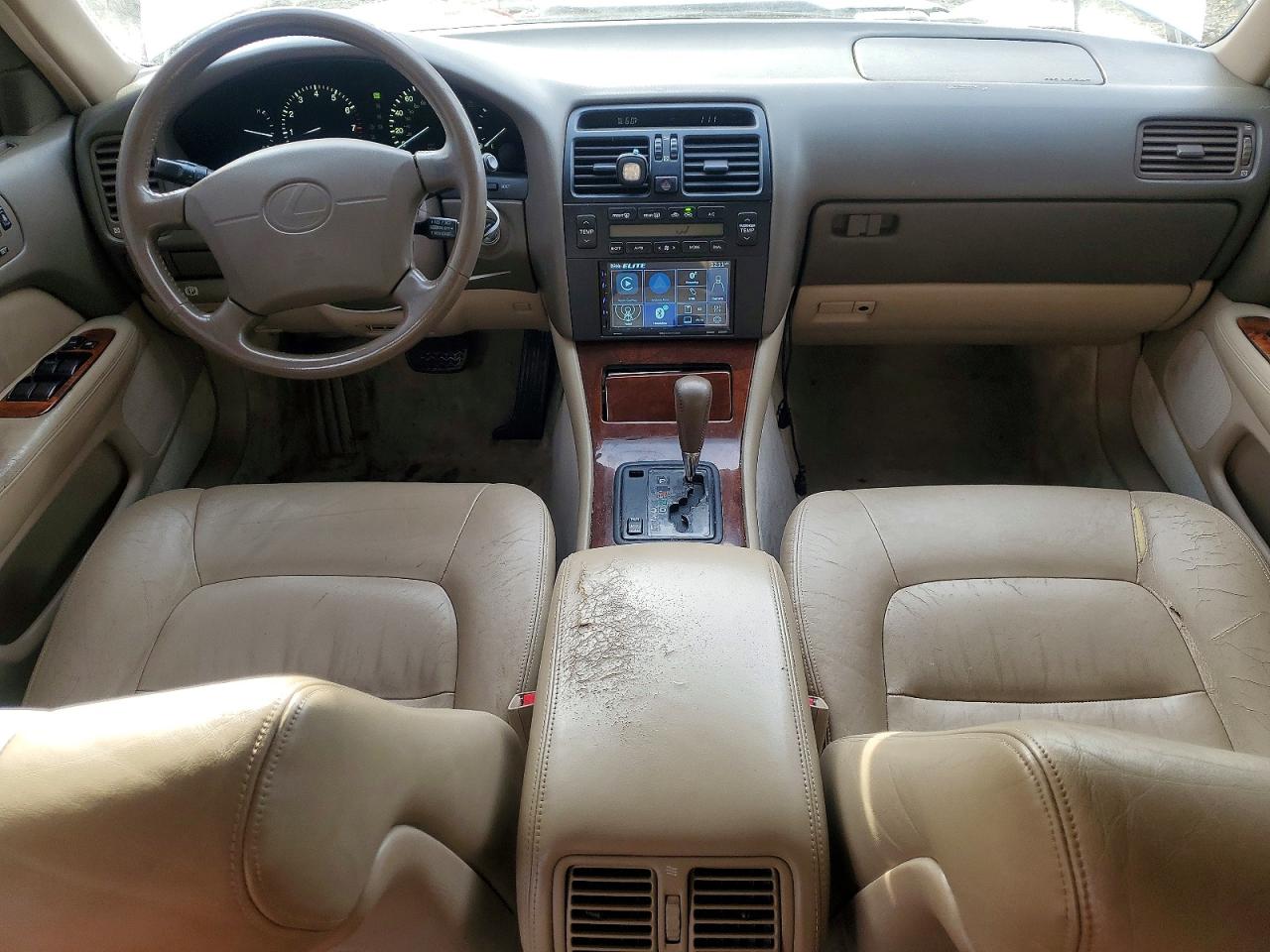 1996 LEXUS LS 400 photo 22