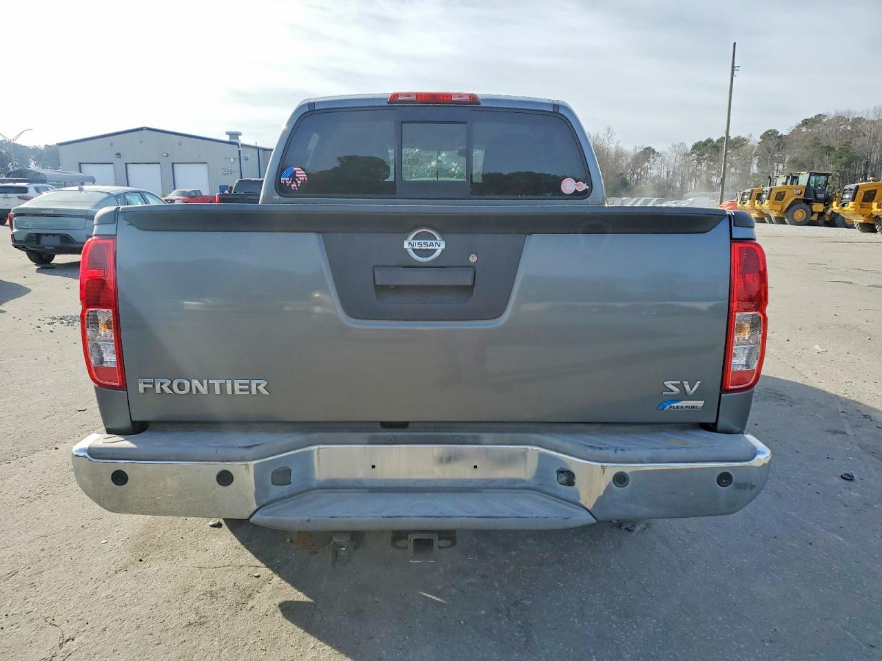 2017 NISSAN FRONTIER S photo 6