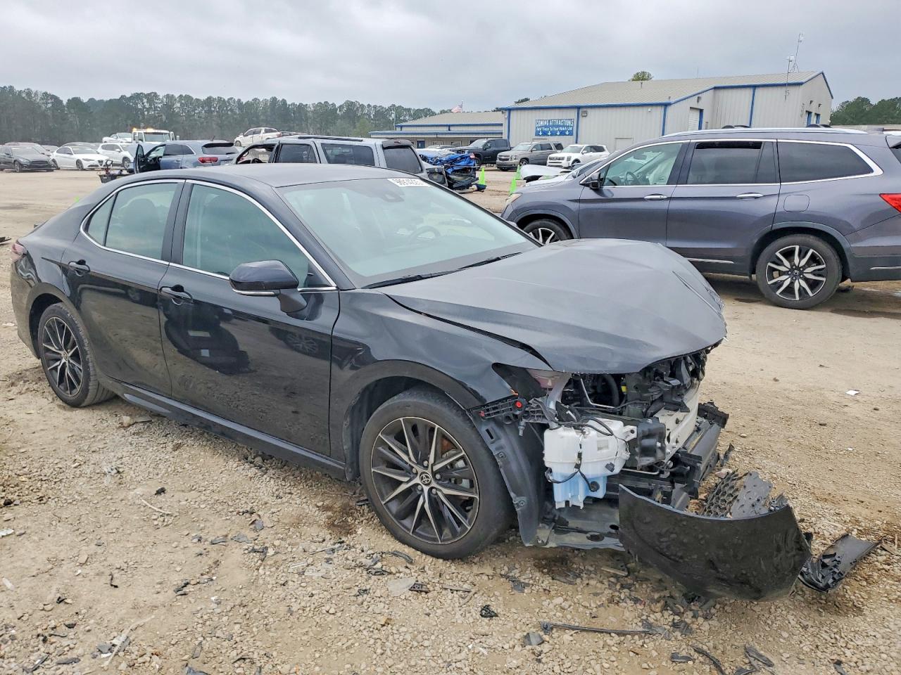 2023 TOYOTA CAMRY SE NIGHT SHADE photo 4