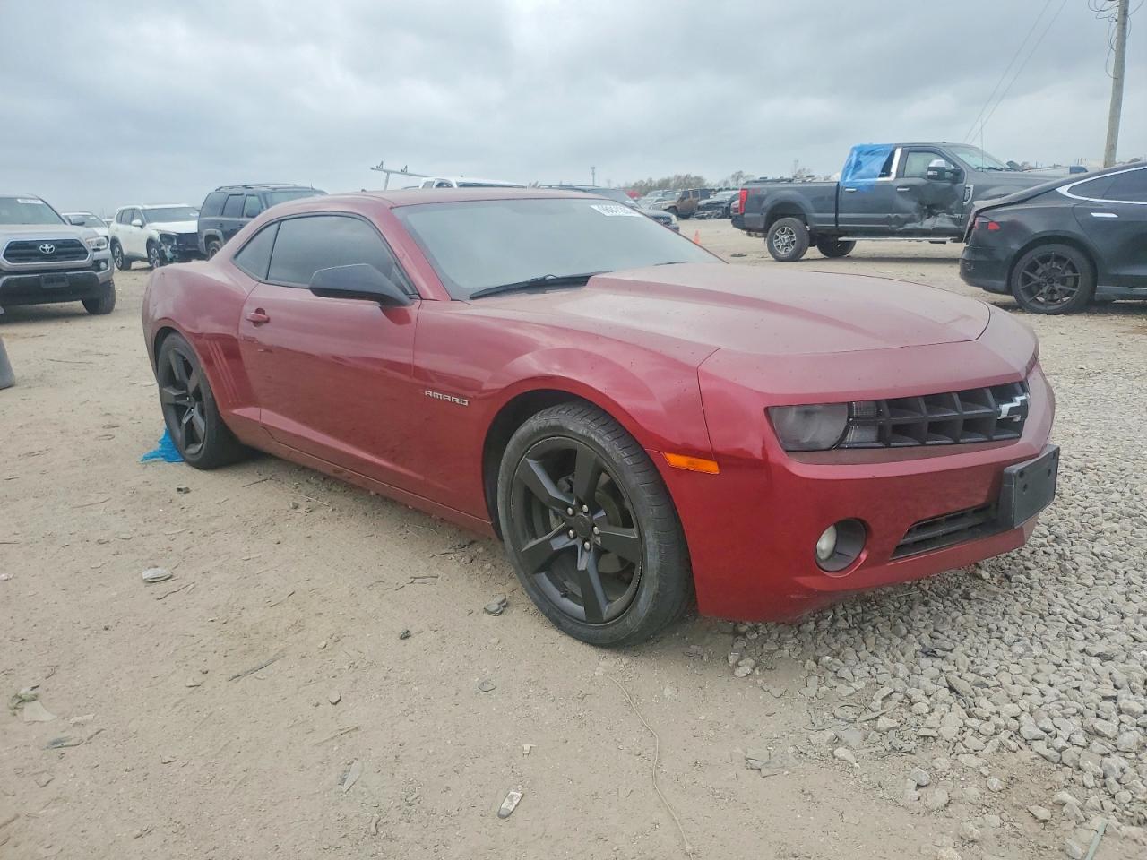2011 CHEVROLET CAMARO LT photo 4