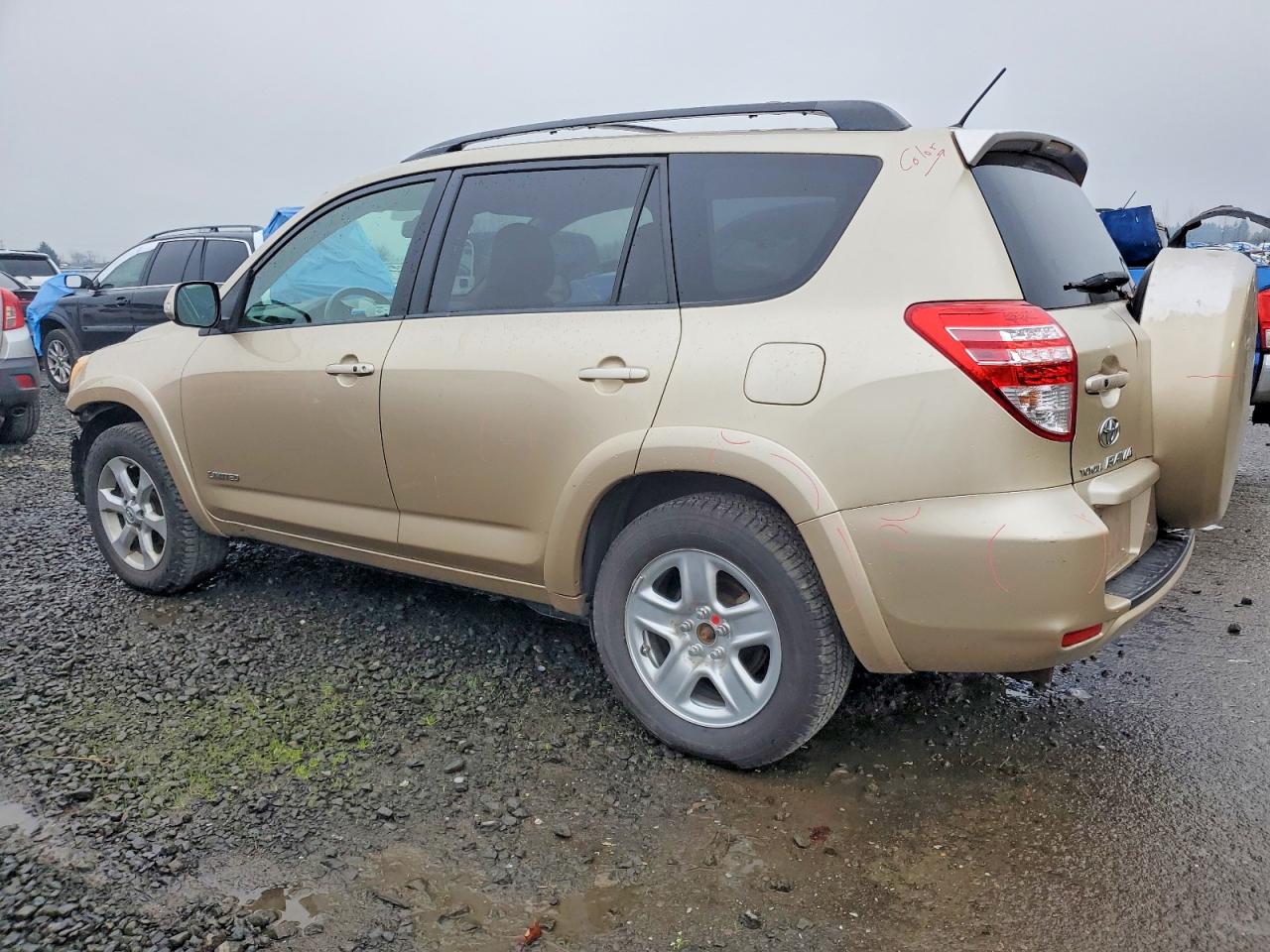 2009 TOYOTA RAV4 LIMITED photo 2