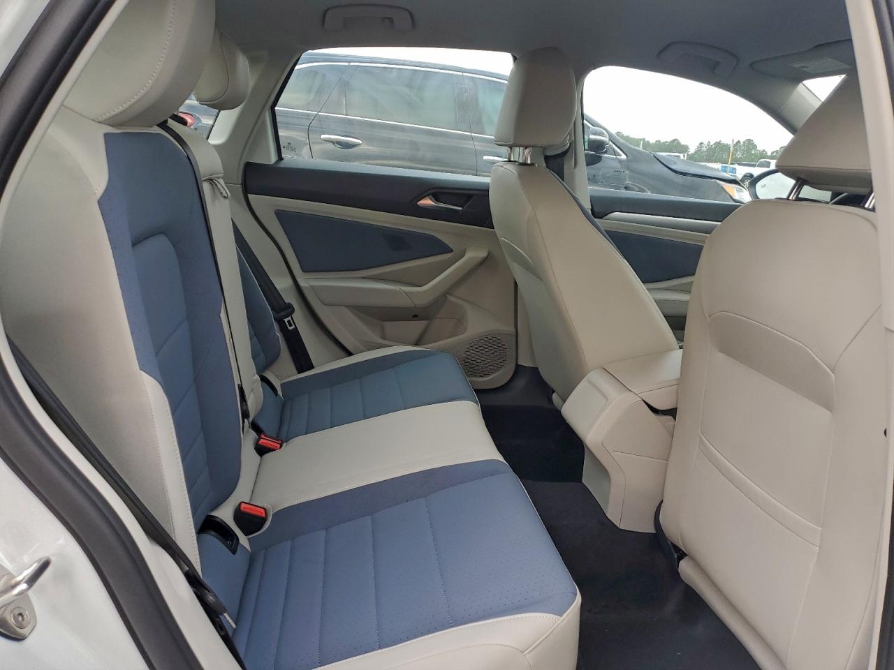 2025 VOLKSWAGEN JETTA SE photo 28