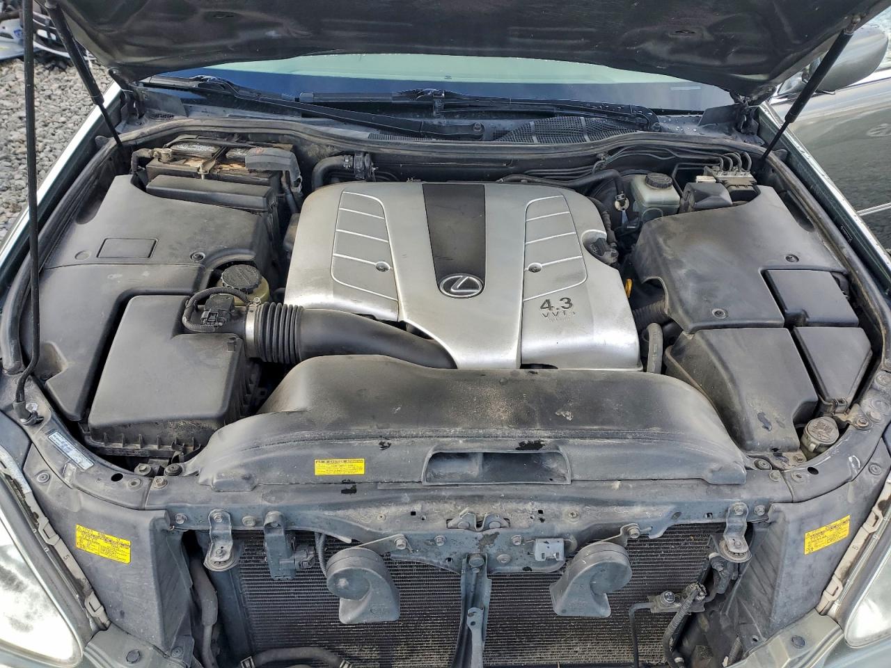 2005 LEXUS LS 430 photo 11