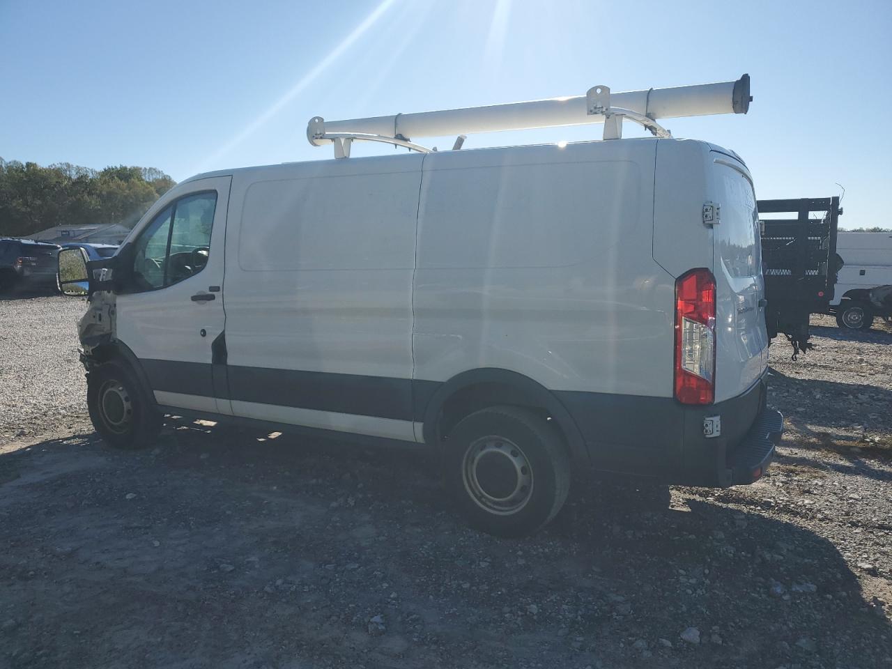 2016 FORD TRANSIT T-250 photo 2