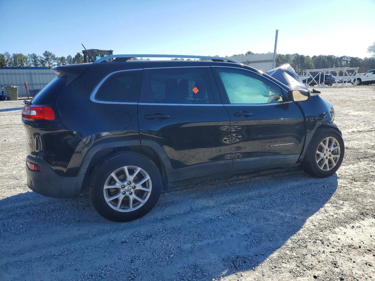 2018 JEEP CHEROKEE LATITUDE photo 3