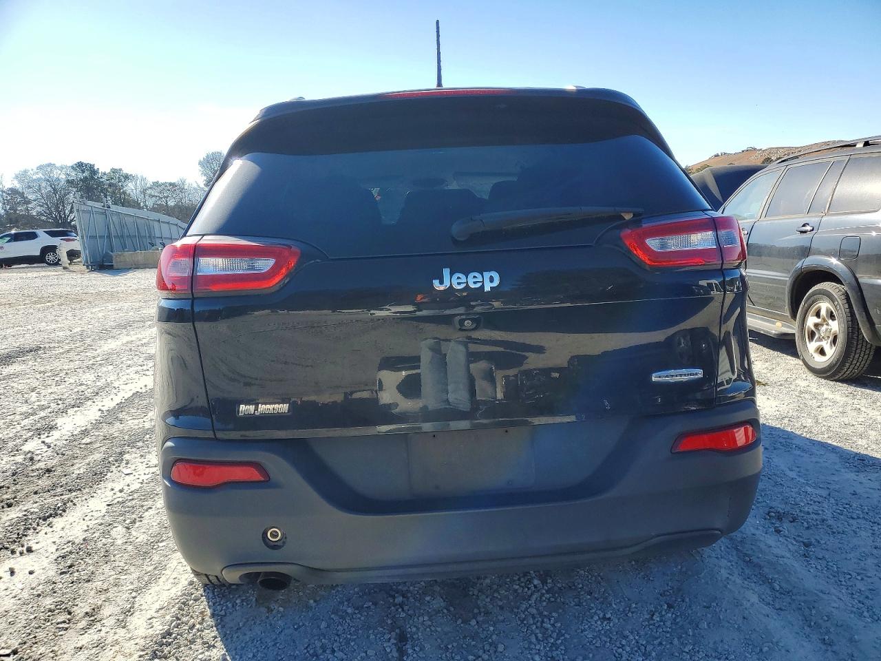2018 JEEP CHEROKEE LATITUDE photo 6