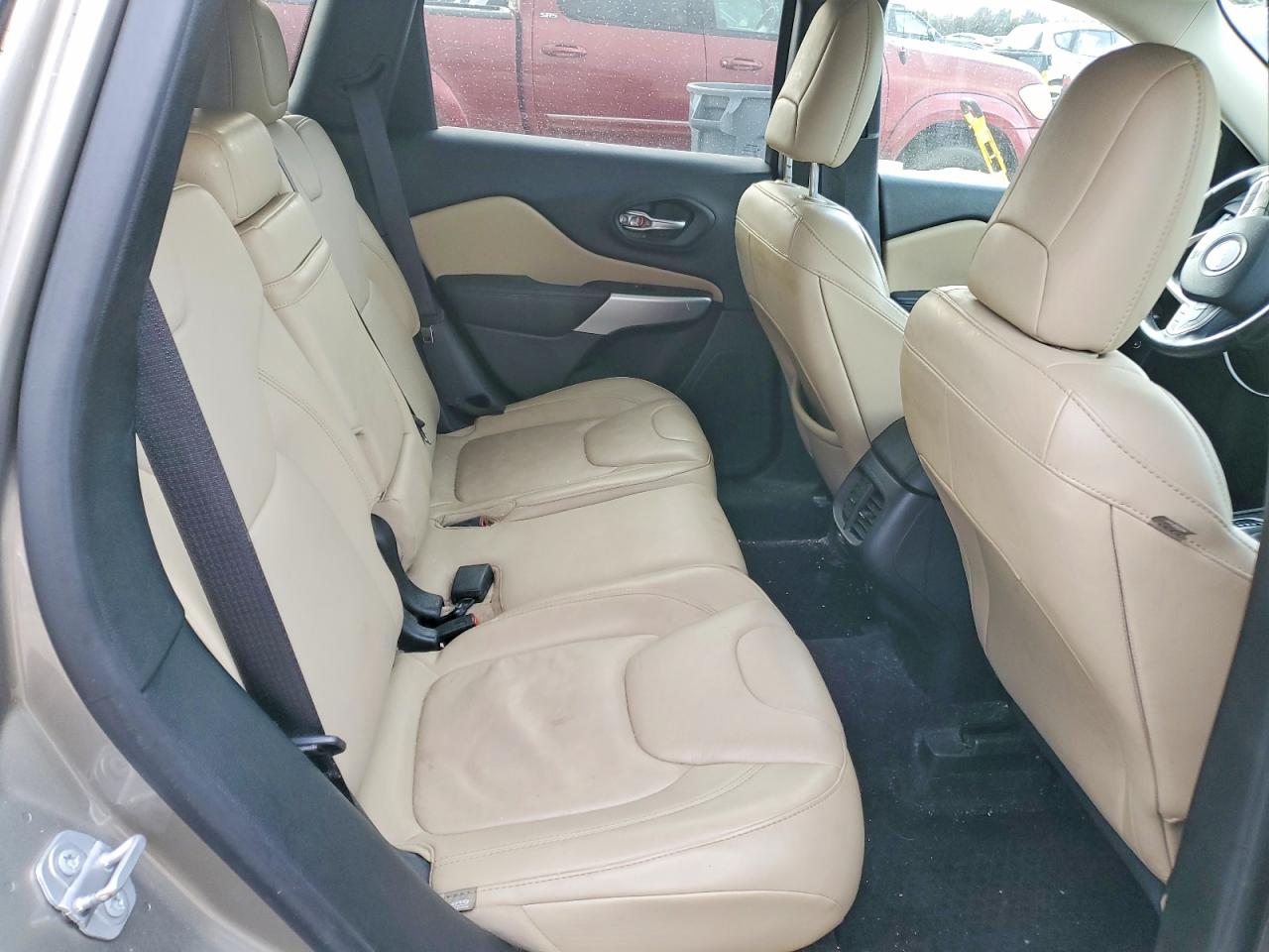 2017 JEEP CHEROKEE LATITUDE photo 11