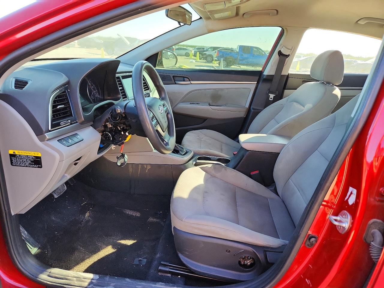 2018 HYUNDAI ELANTRA SEL photo 7
