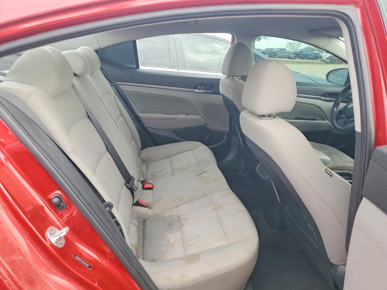 2018 HYUNDAI ELANTRA SEL photo 10