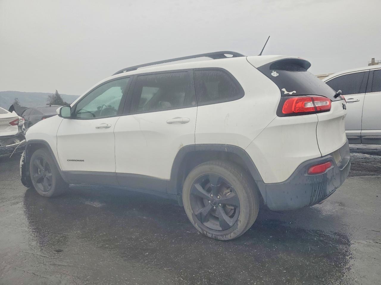 2018 JEEP CHEROKEE LATITUDE photo 2