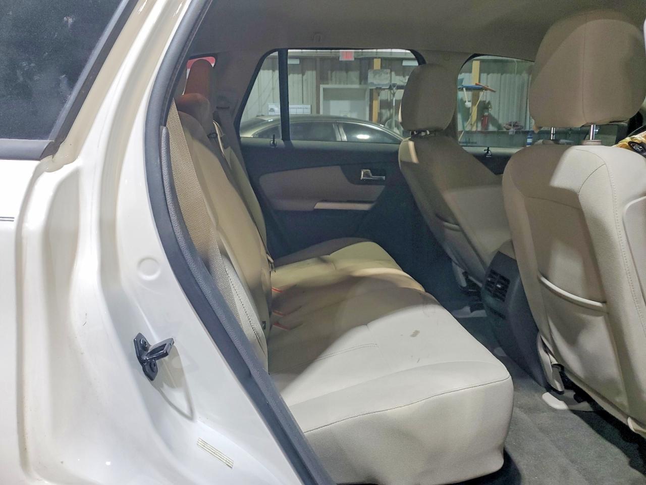 2013 FORD EDGE SE photo 11