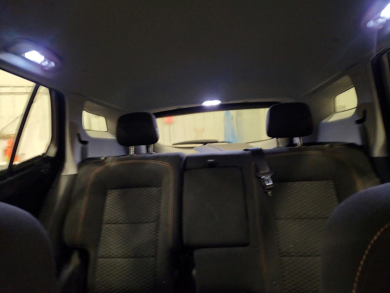 2018 GMC TERRAIN SLE photo 10