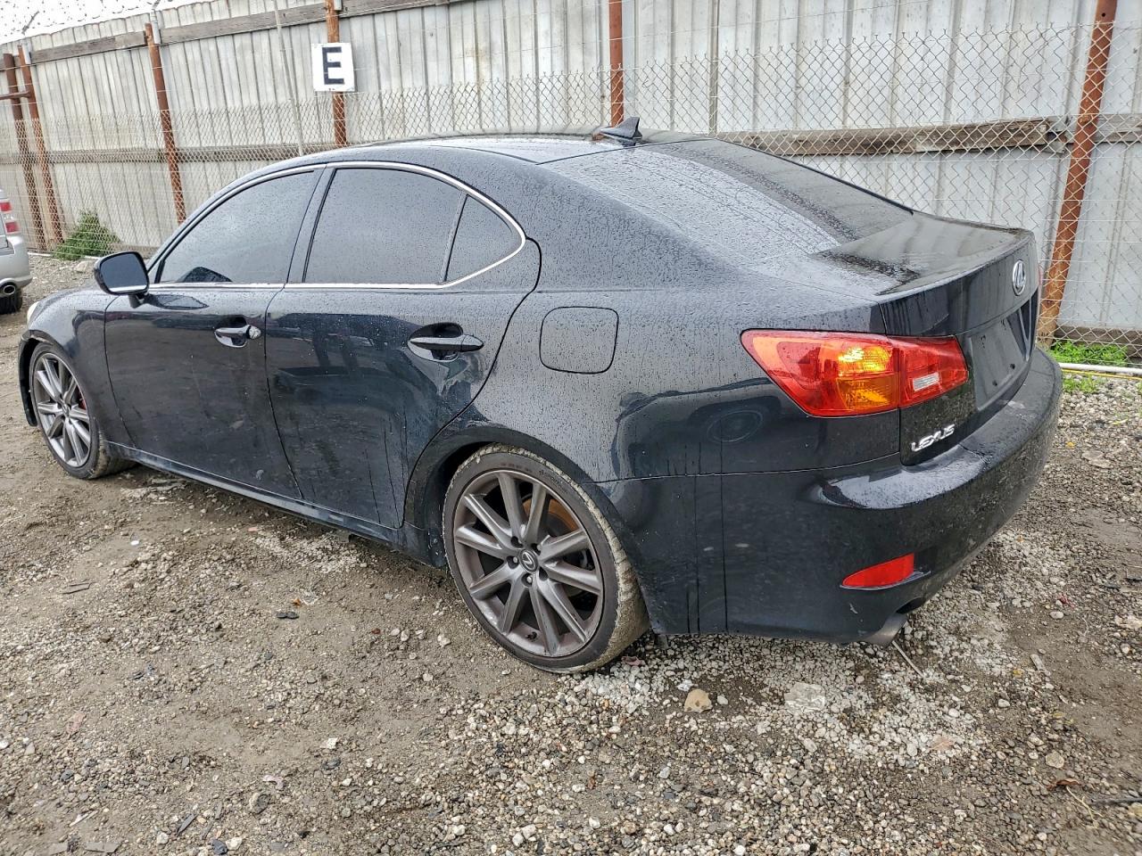 2008 LEXUS IS 250 photo 2