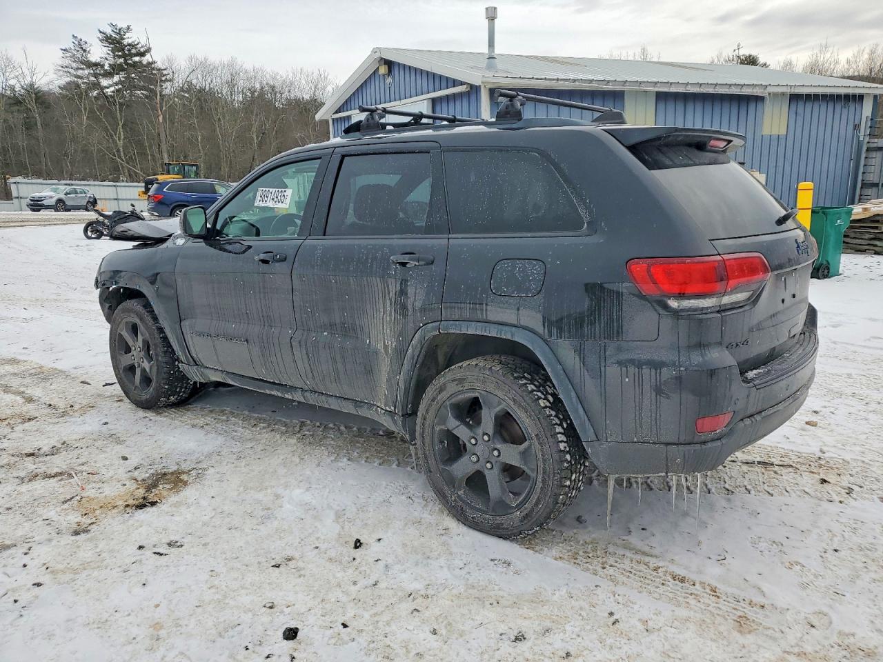 2018 JEEP GRAND CHEROKEE LAREDO photo 3