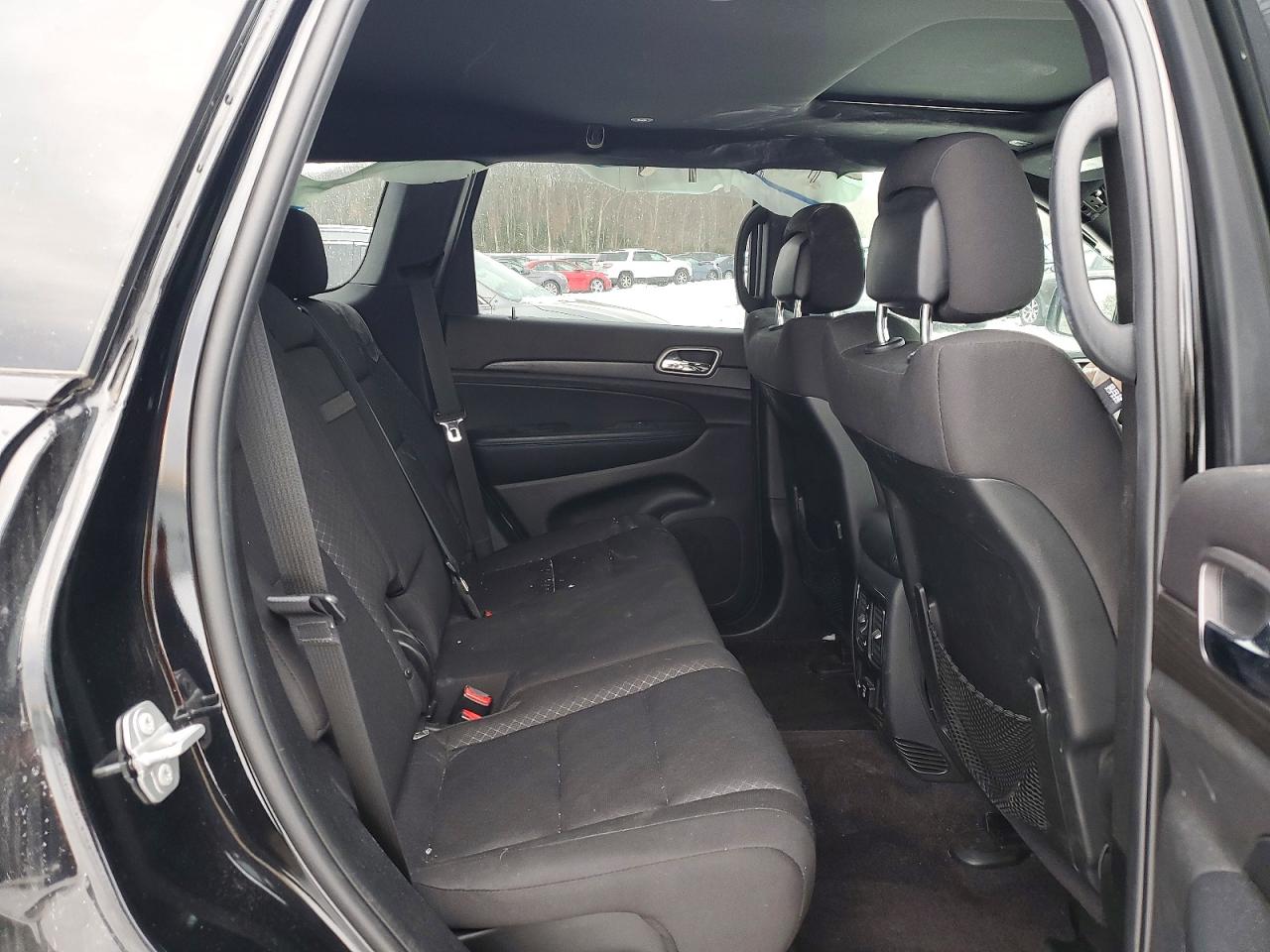 2018 JEEP GRAND CHEROKEE LAREDO photo 21