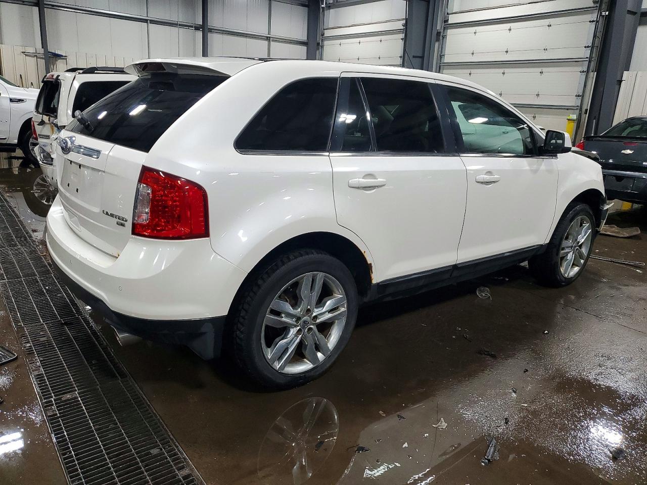 2011 FORD EDGE LIMITED photo 3