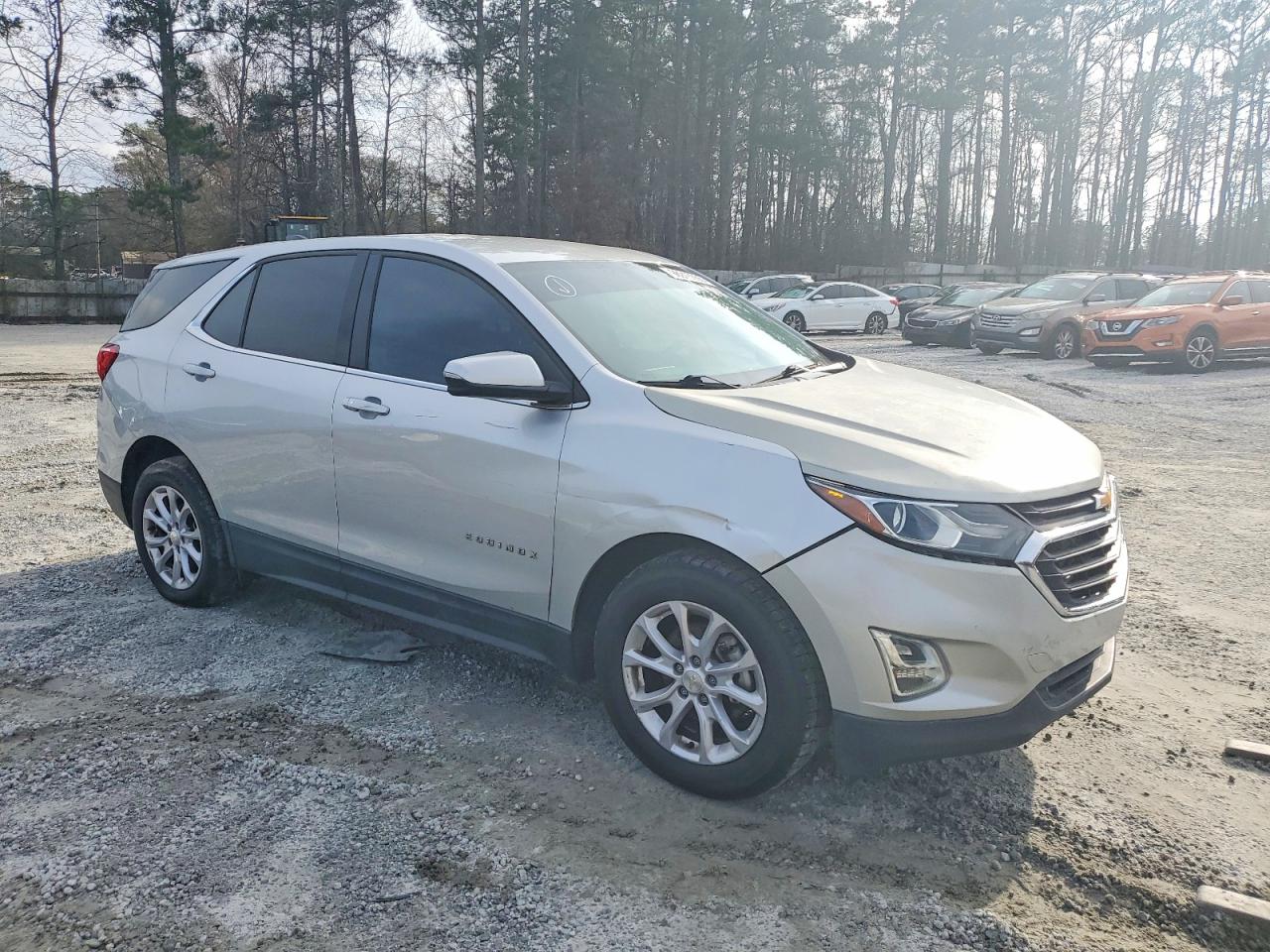 2018 CHEVROLET EQUINOX LT photo 4