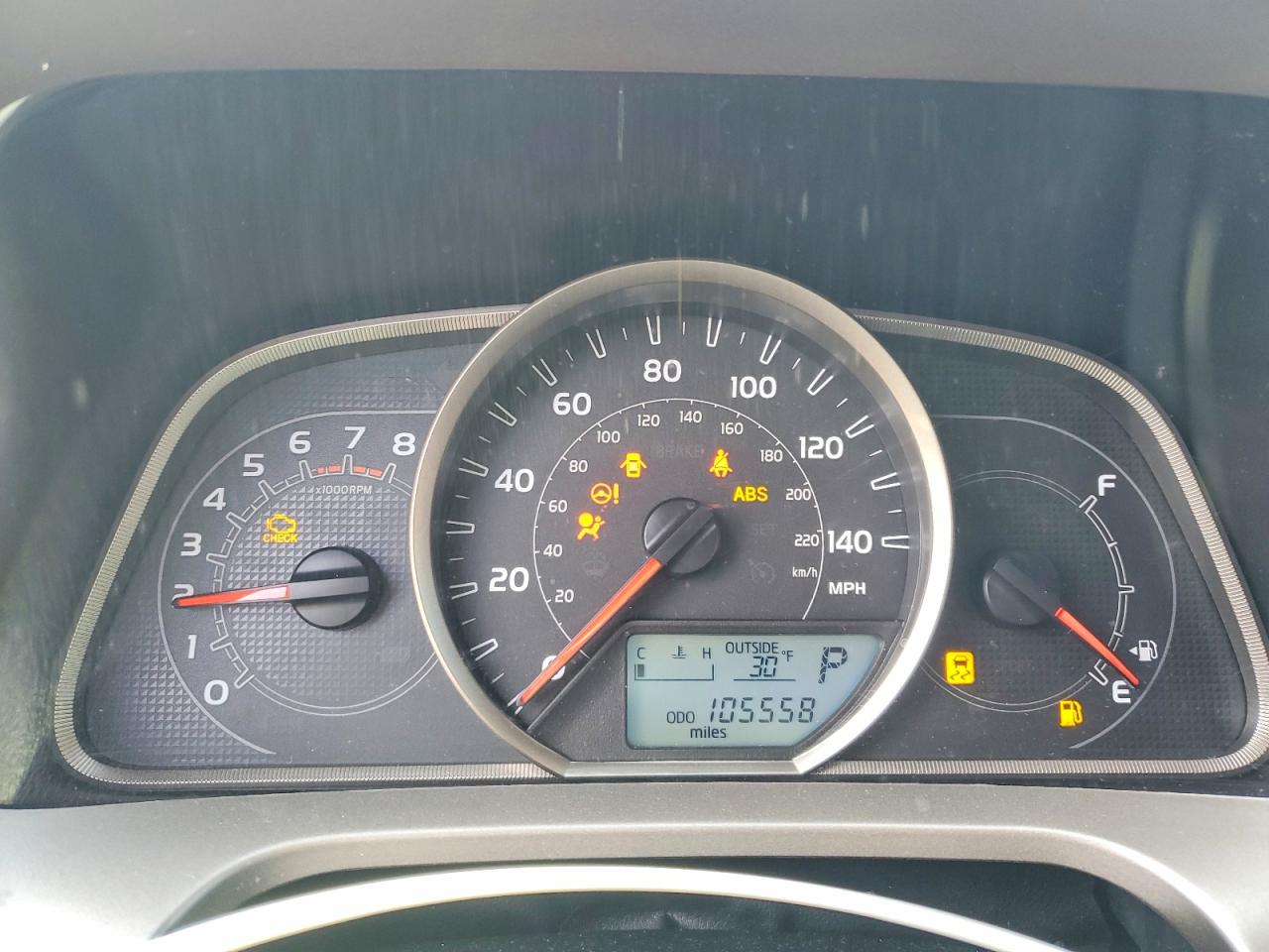 2015 TOYOTA RAV4 XLE photo 9