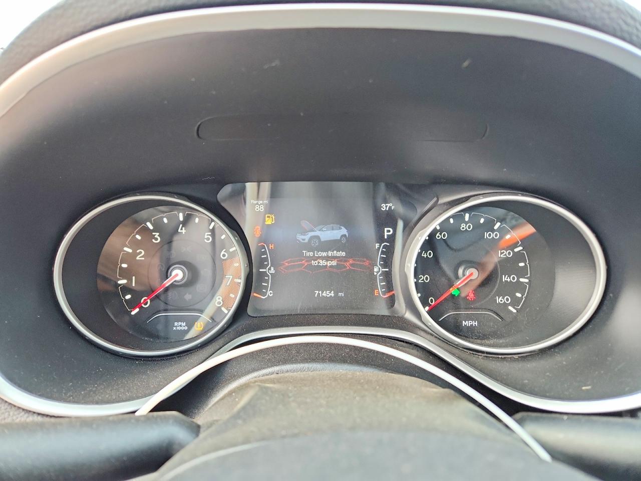 2019 JEEP COMPASS LATITUDE photo 9