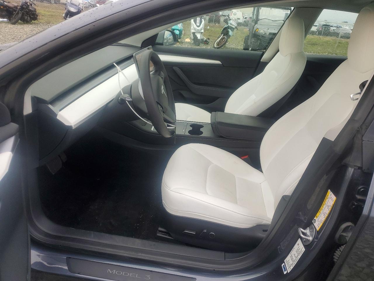 2023 TESLA MODEL 3 photo 25
