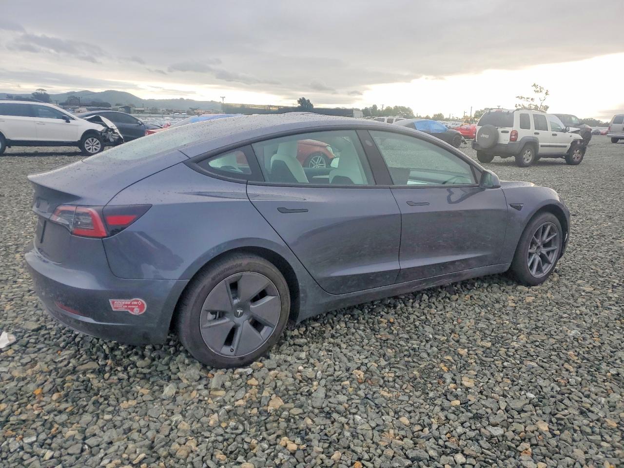 2023 TESLA MODEL 3 photo 9