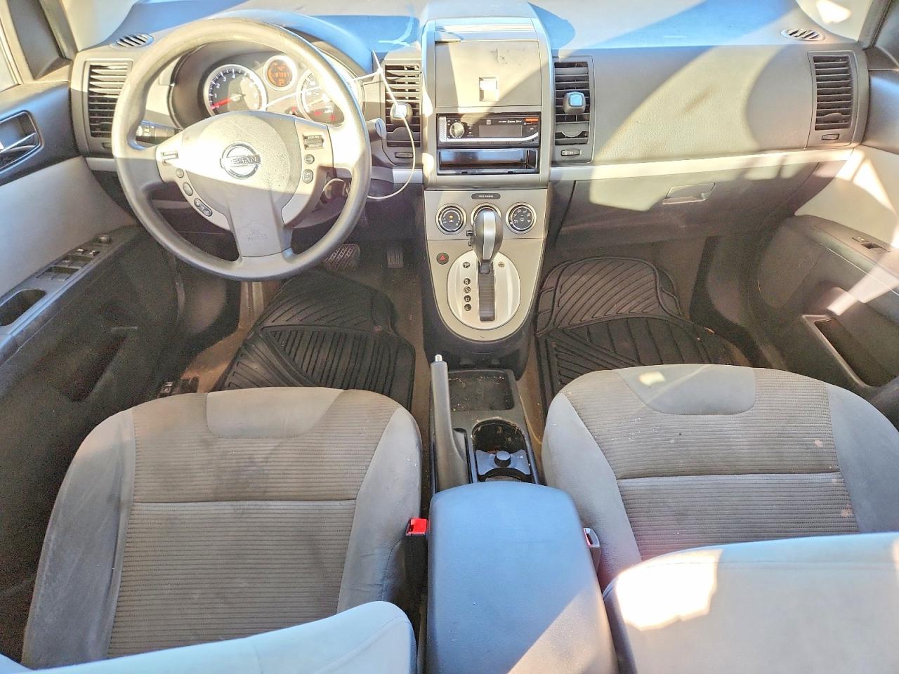 2011 NISSAN SENTRA 2.0 photo 8