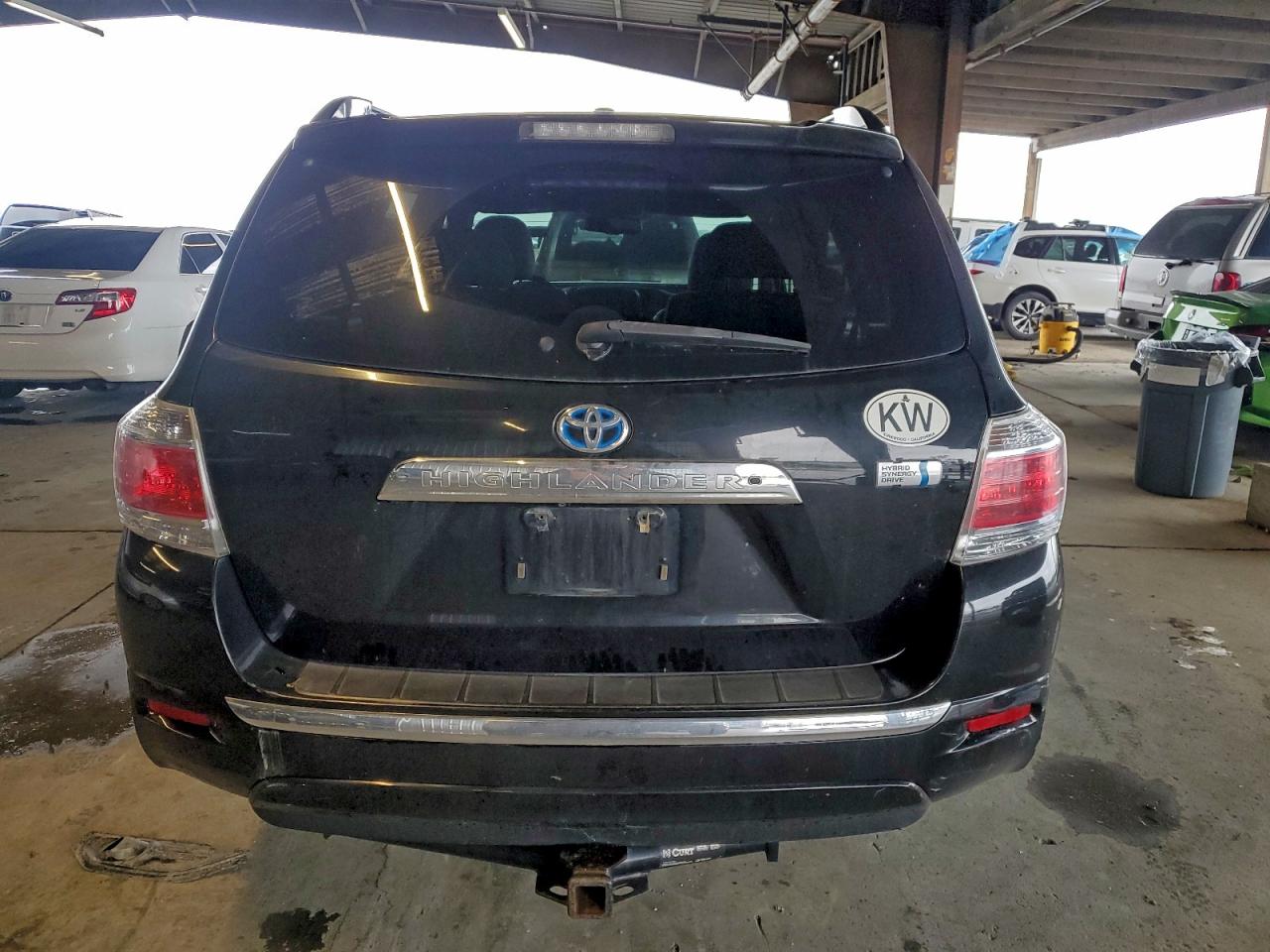 2013 TOYOTA HIGHLANDER HYBRID photo 6