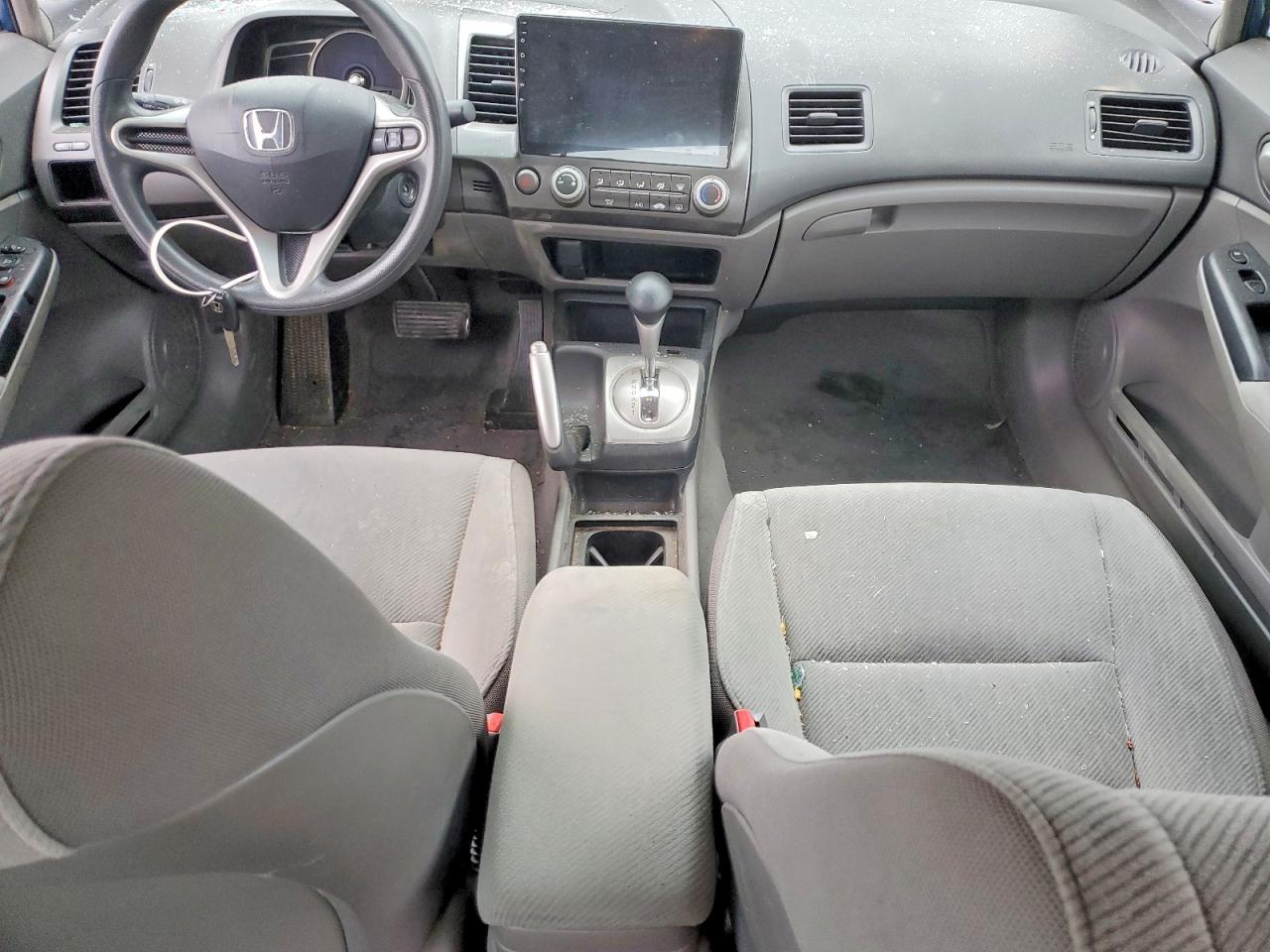 2010 HONDA CIVIC LX photo 8