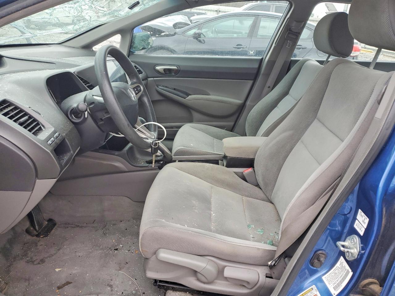 2010 HONDA CIVIC LX photo 7