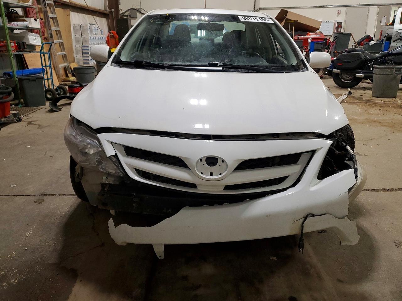 2013 TOYOTA COROLLA BASE photo 5