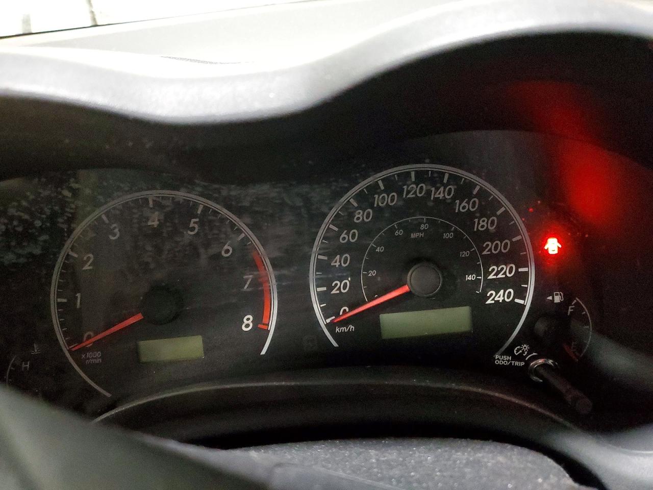 2013 TOYOTA COROLLA BASE photo 9