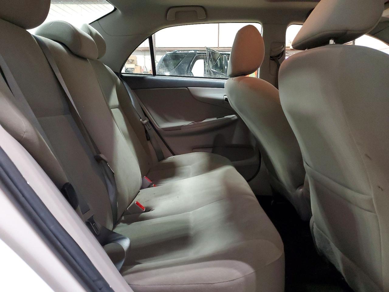 2013 TOYOTA COROLLA BASE photo 10